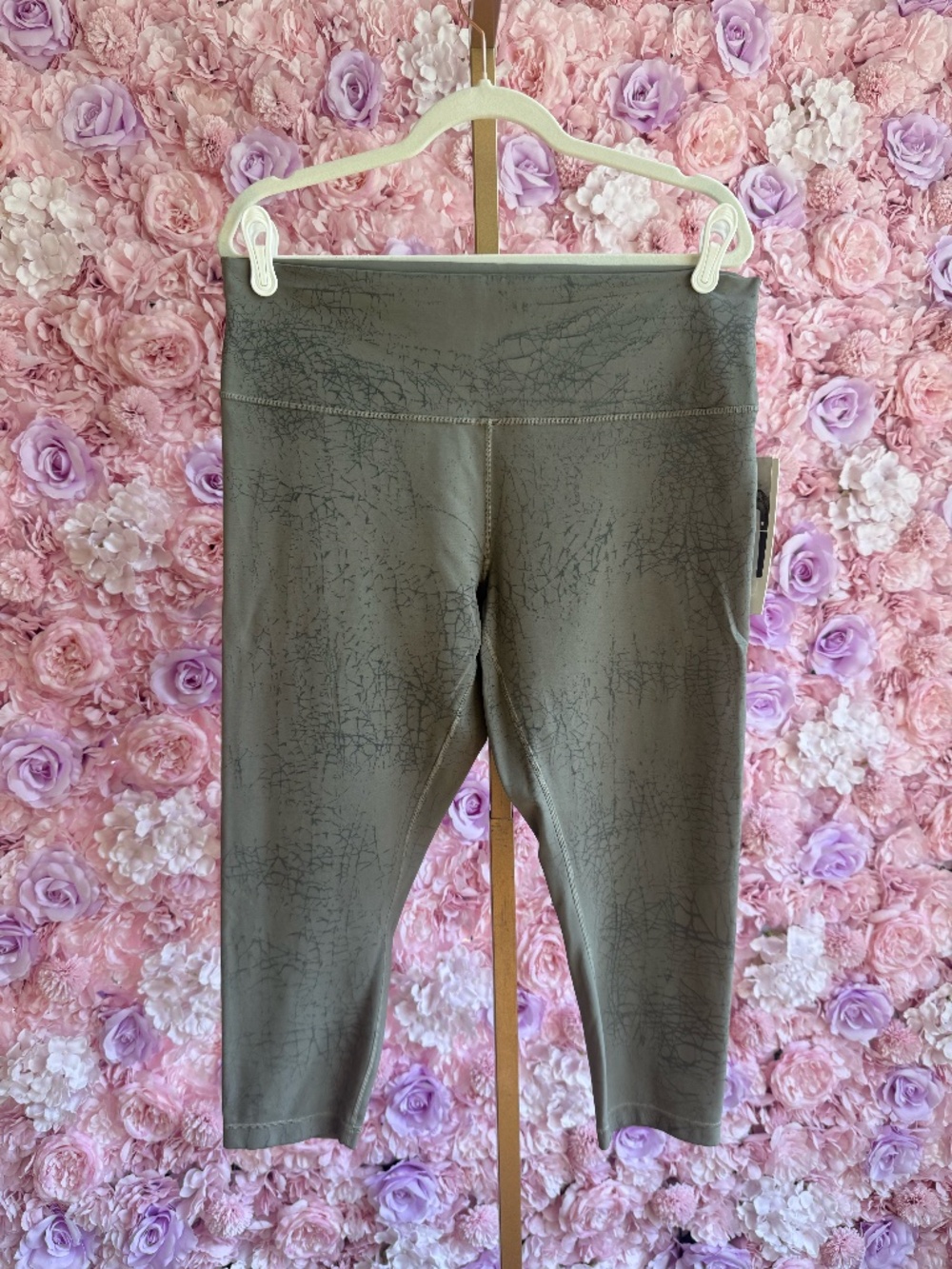 NWT Lululemon Wunder Train High-Rise Crop 23"